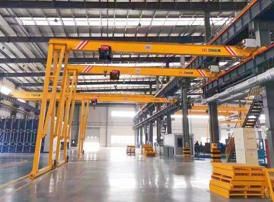 海南三亞起重機(jī)械設(shè)備廠家銷售、MHB型半腿電動(dòng)單梁門式起重機(jī)