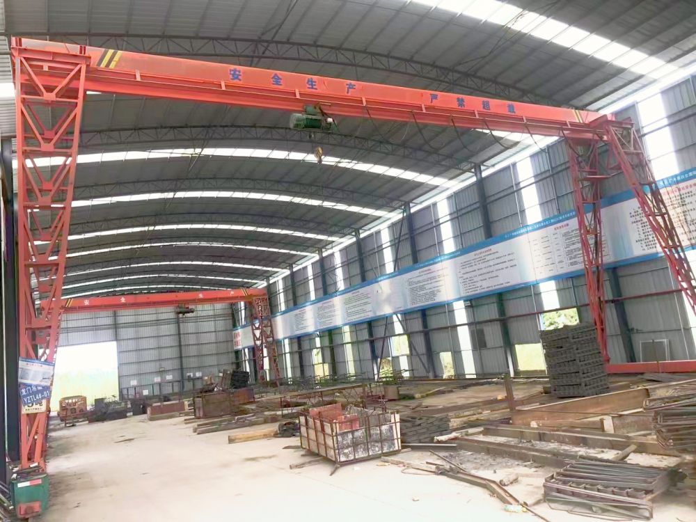 單梁龍門吊、MH型電動(dòng)葫蘆門式起重機(jī)生產(chǎn)安裝維修廠家