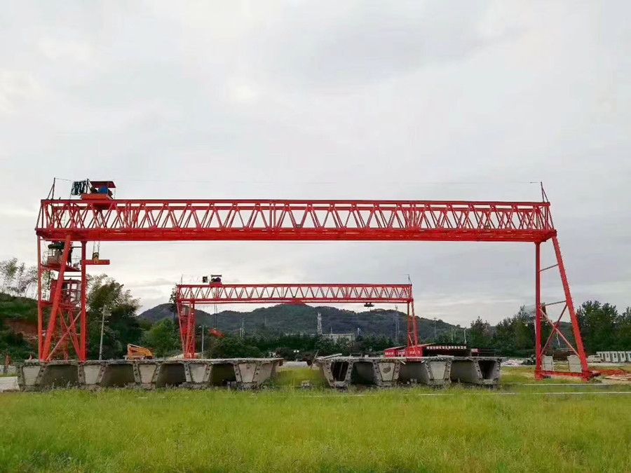 河南起重機械廠家包頭龍門吊直銷、提梁機、門式起重機