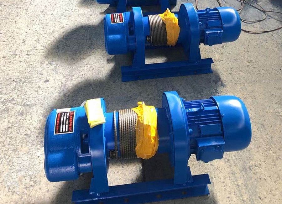 蘭州卷揚(yáng)機(jī)、一字型卷揚(yáng)機(jī)、亂盤繩電動(dòng)葫蘆批發(fā)