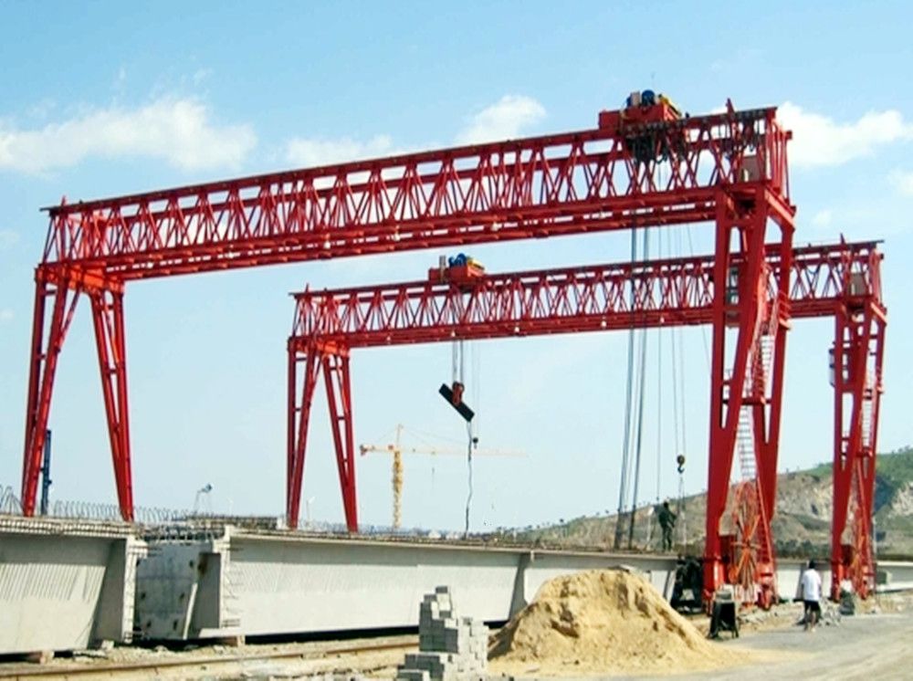 陜西咸陽龍門吊廠家銷售、提梁機、路橋門機型號、參數(shù)、圖片、價格
