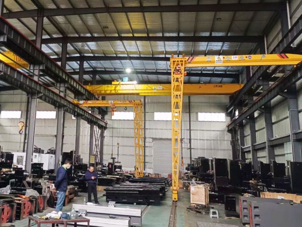 MH型單梁門式起重機(jī)、BMH型半腿門式起重機(jī)、龍門吊制造安裝維修