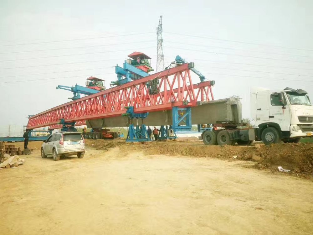 陜西架橋機(jī)、咸陽(yáng)市公路鐵路架橋機(jī)廠家銷售、安裝維修