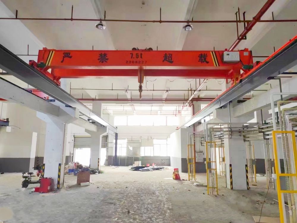 江門起重機(jī)廠家品牌、LH型電動(dòng)葫蘆雙梁橋式起重機(jī)