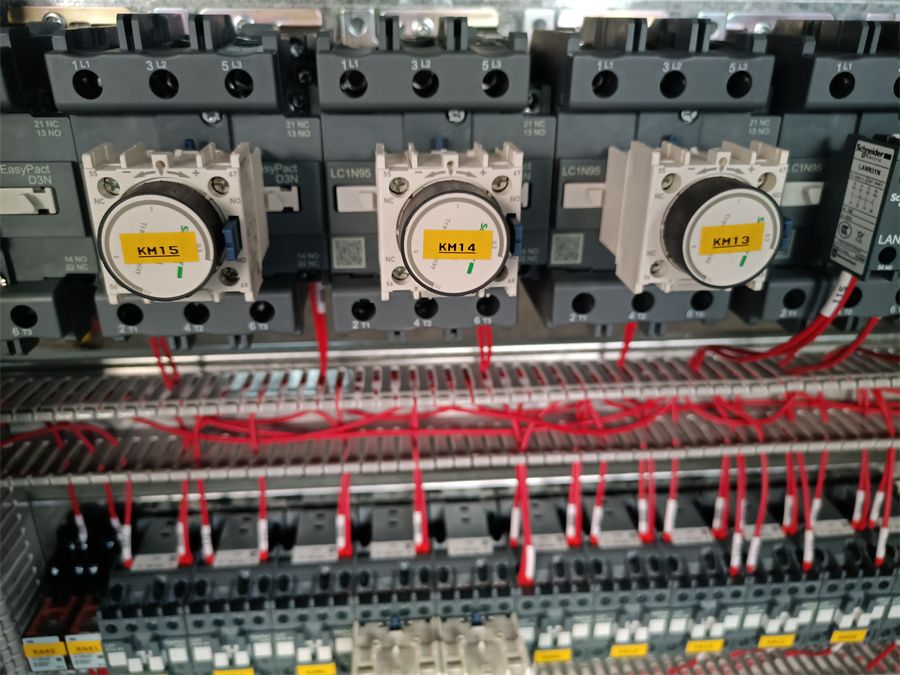 橋門式起重機成套電氣箱電器柜、PLC自動化編程