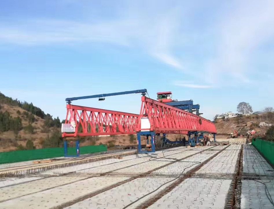 陜西咸陽架橋機租賃、公路鐵路架橋機安裝調試、改造維修、搬遷移裝