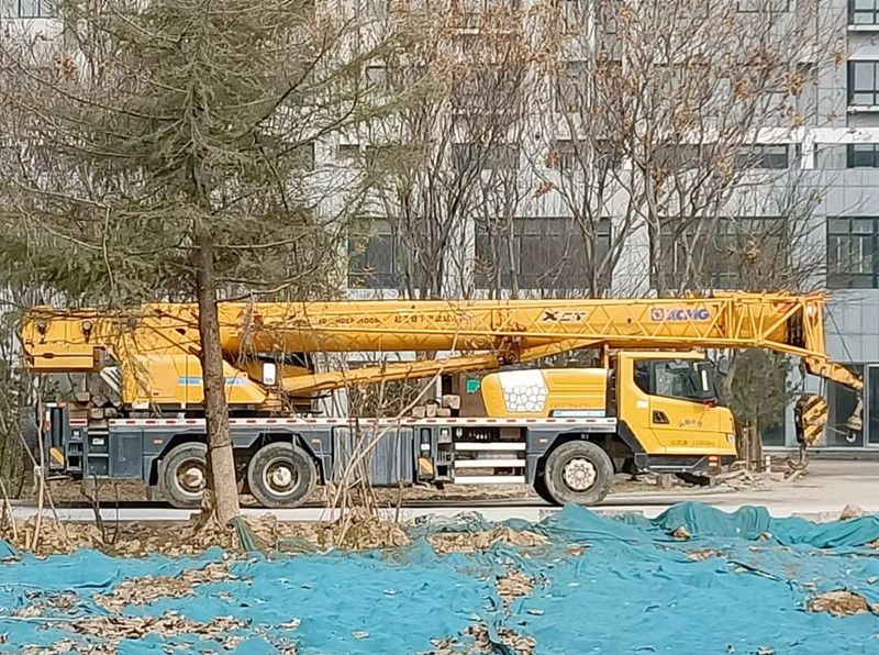 長垣柴堤社區汽車吊出租，對外承接各種吊裝業務