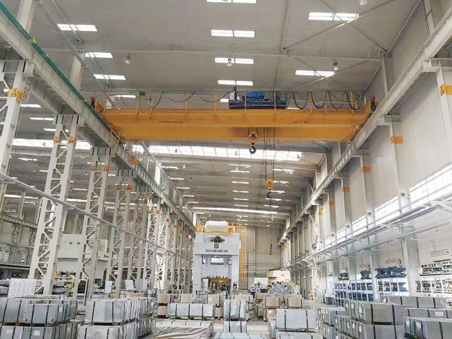 長沙起重機、橋式起重機-QD型變頻調(diào)速起重機