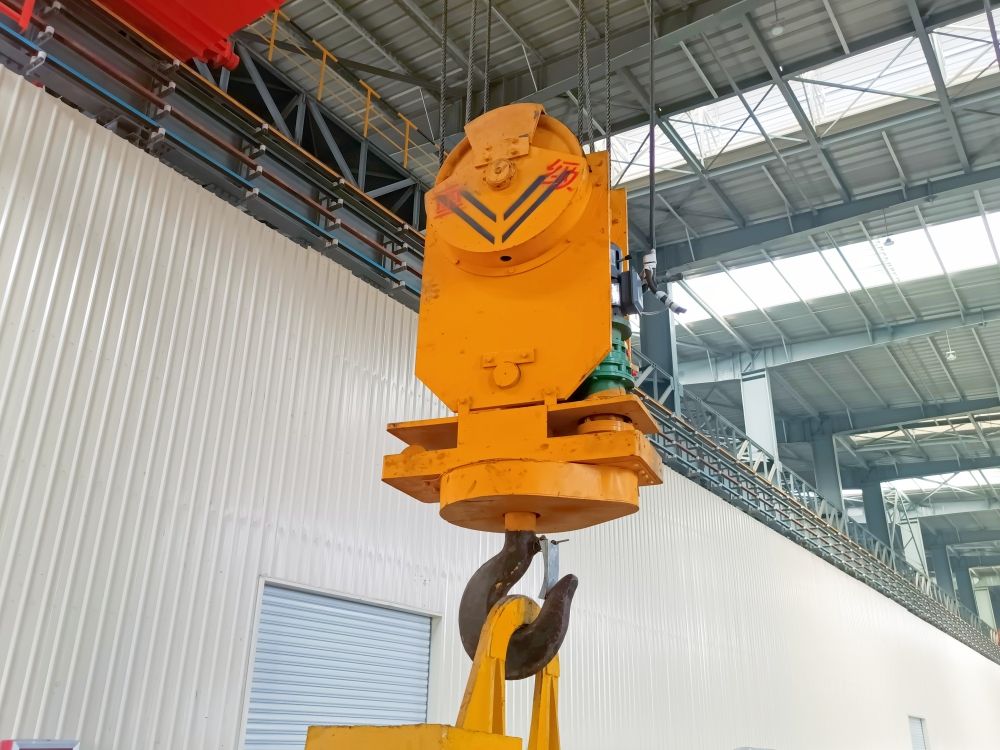 起重機吊鉤廠家、型號、價格、電動旋轉起重吊鉤