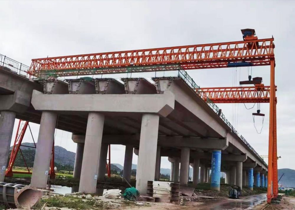 路橋門機、提梁機、架橋門式起重機廠家產(chǎn)地、品牌價格